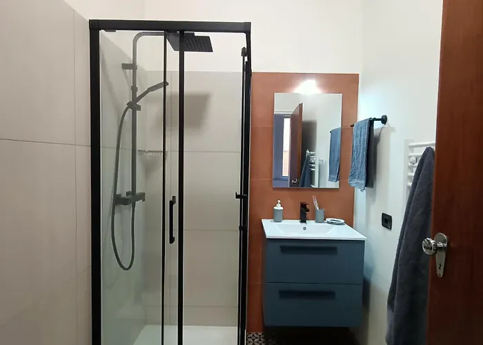 In Pomposa, Nel Cuore Della Citta * 摩德纳